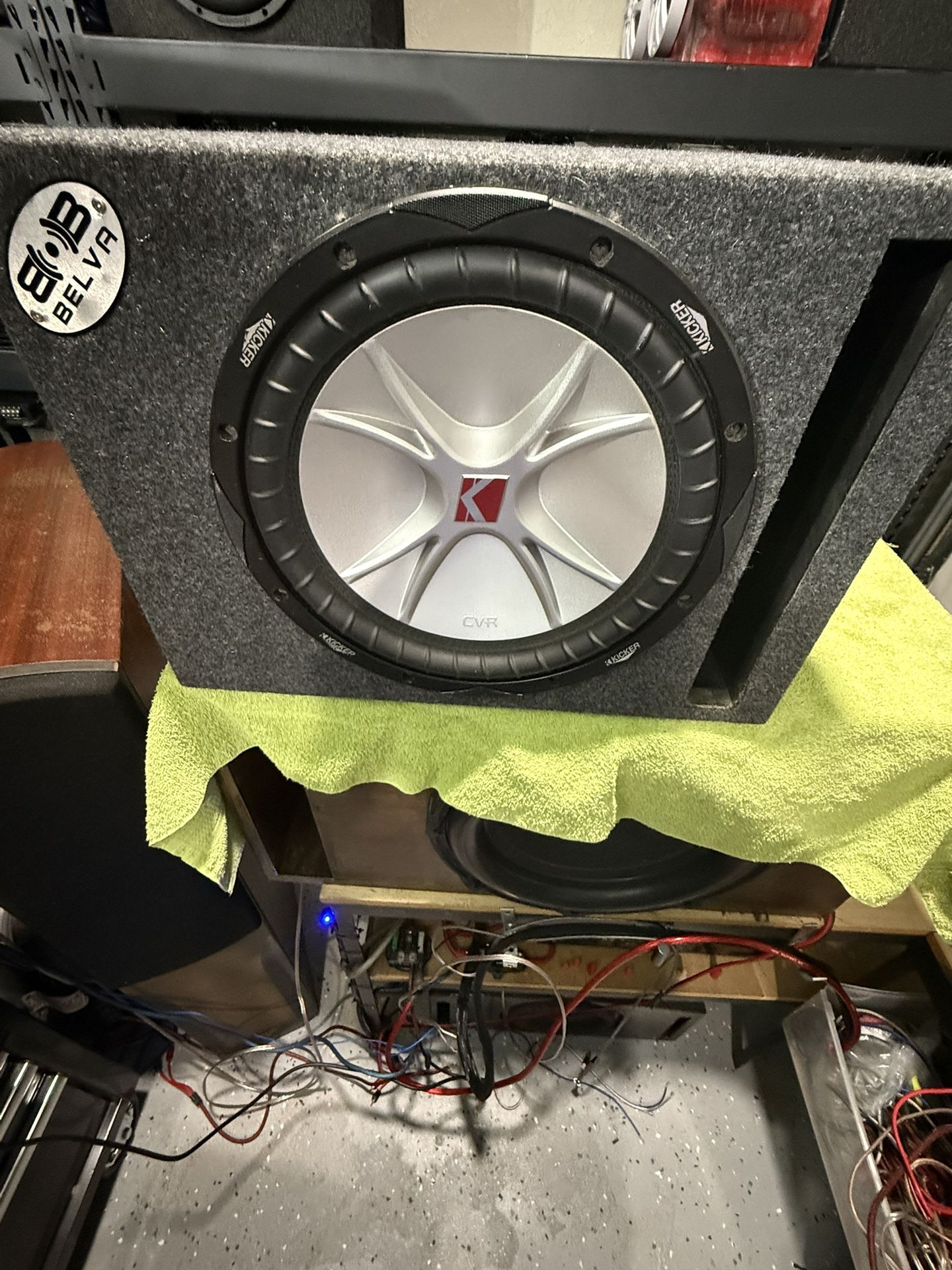 Mint Kicker Cvr 12 In Super Clean Belva Porter Box 