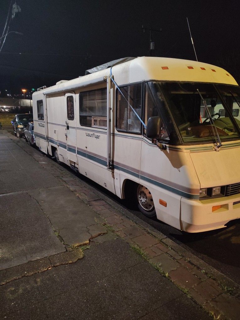 1989 Itasca Sunflyer