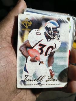 TERRELL DAVIS HOF 2000 PACIFIC PRIVATE STOCK Card #27 NM-MT Condition