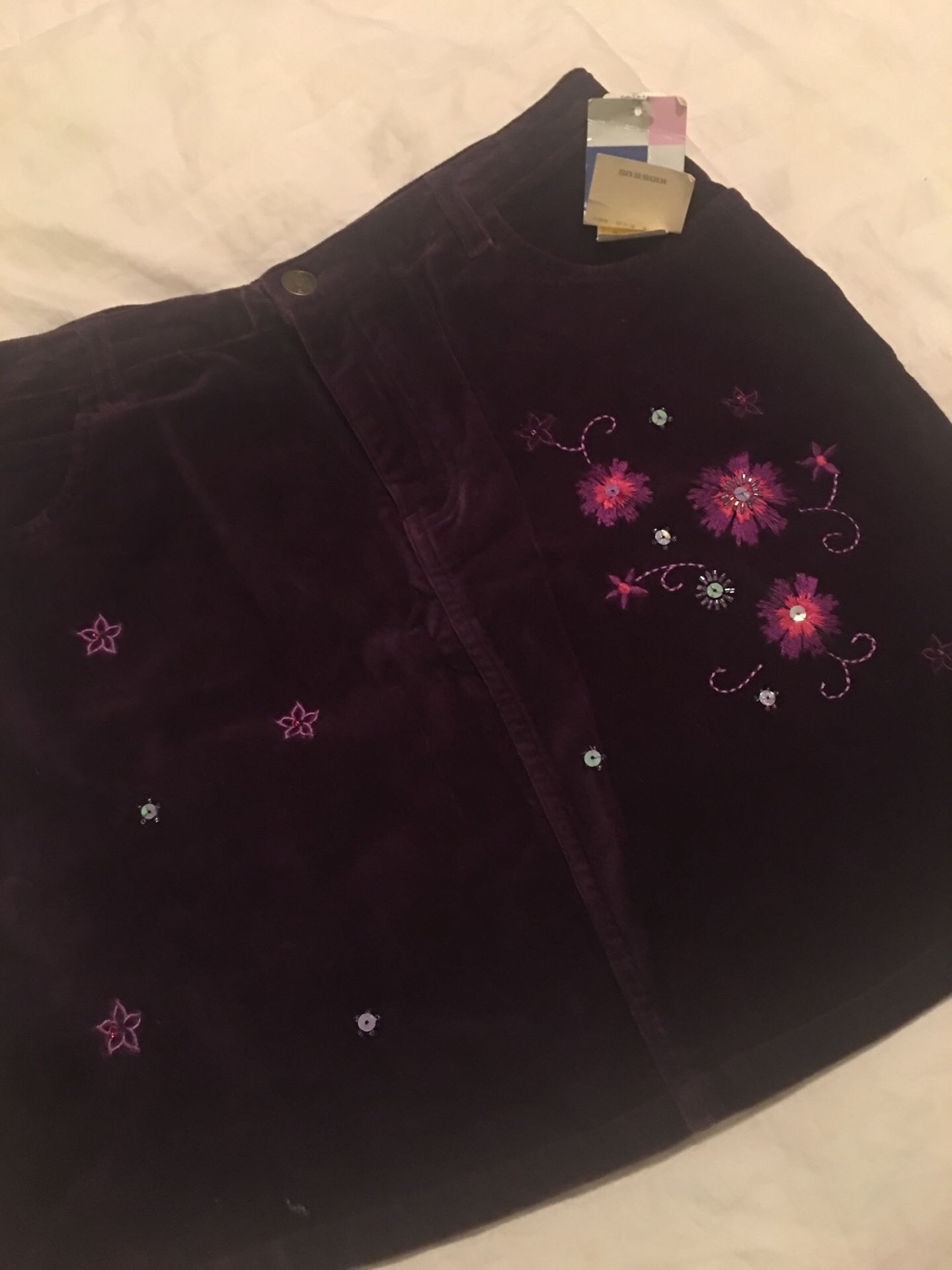 Girls Size 16 plum skirt w/ embroidered flowers and sequins/beads - NWT