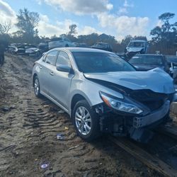 2016 Nissan Altima Parts (Base)