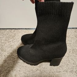 Boots Size 7
