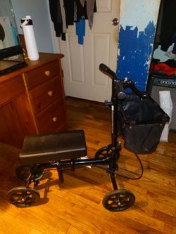 Knee scooter