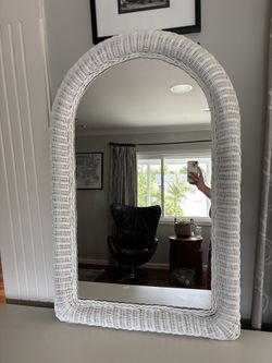 Vintage Wicker Mirror white