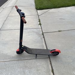 Ninebot  ES1L Electric Scooter