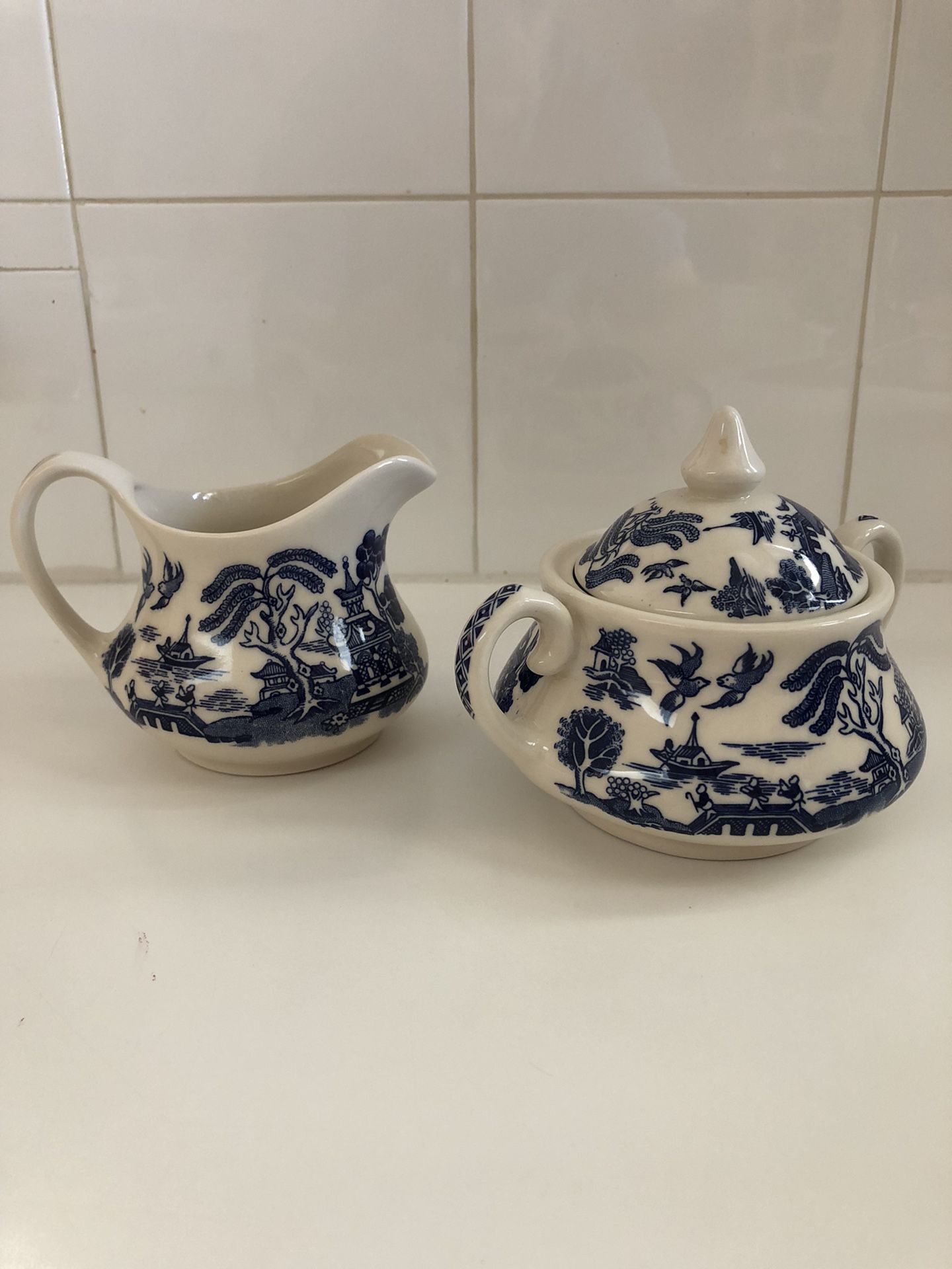 Old Willow Blue Sugar Bowl And Creamer 