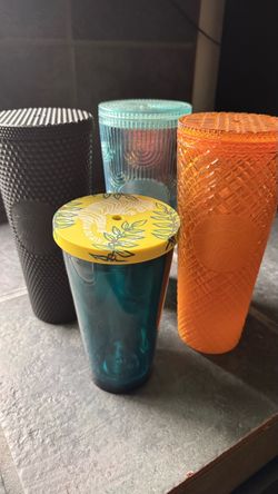 Starbucks cups/tea cups/bowls