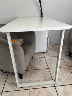 White Desk