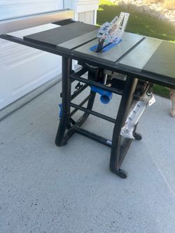 DELTA 5000 10-in 15-Amp 120-Volt Corded Contractor Table Saw