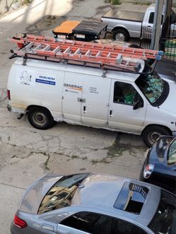 2001 Ford E-350 7.3L Power Stroke Diesel – Parts/Project