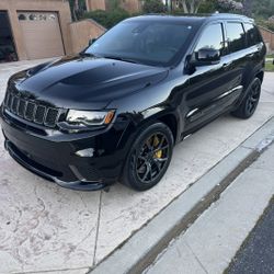 Trackhawk