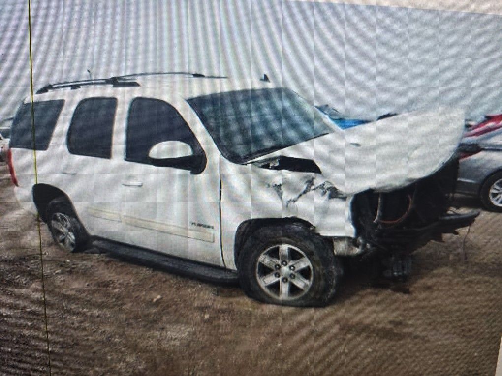 FOR PARTS A 20Q4 GMC YUKON 5.3 ENGINE RWD 2X4 6L80 TRANS