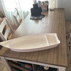 White Jumbo Boat