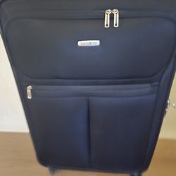 Samsonite Silhouette spinner softside large check in luggage 