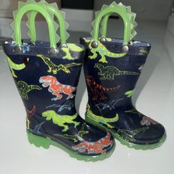 Size 5 Toddler Rain boots 