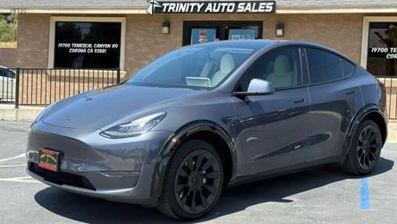 2020 Tesla Model Y