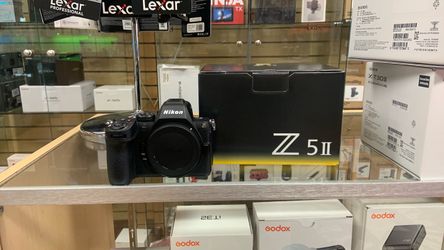 Nikon Z5ii.  Open box