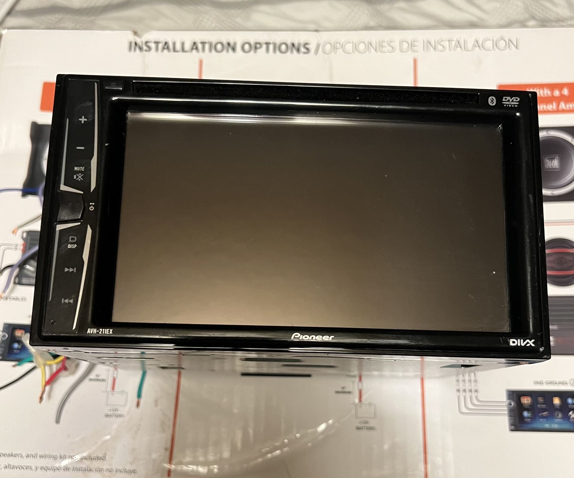 Pioneer Double din Car Stereo Unit