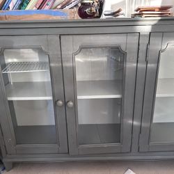 Grey Hutch