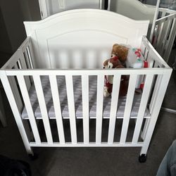 Baby Crib 