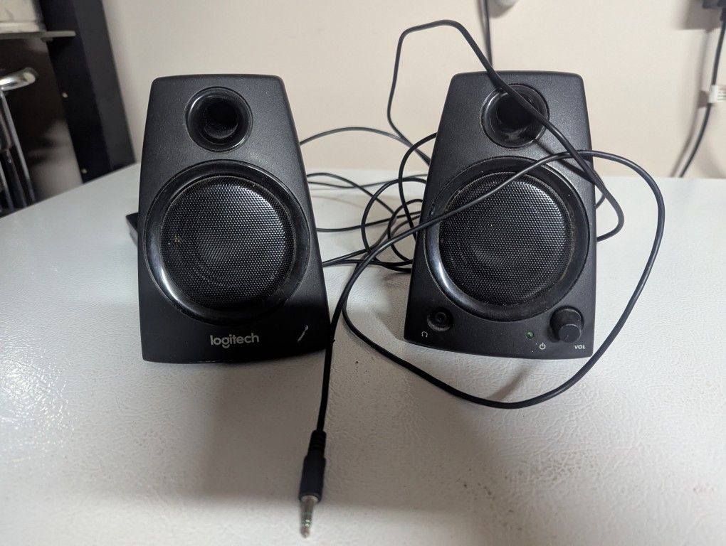 Logitech Z130 Compact Speakers