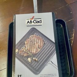All-Clad B1 11-Inch Flat Square Grille Pan