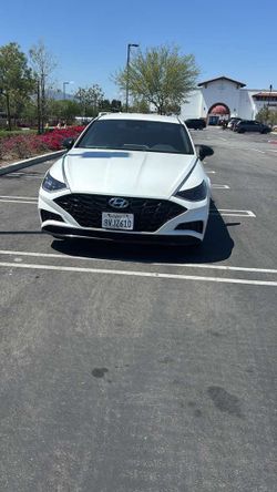2021 Hyundai Sonata  4D