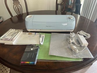 Cricut Explore Air 2 Cutting Machine with Accessories