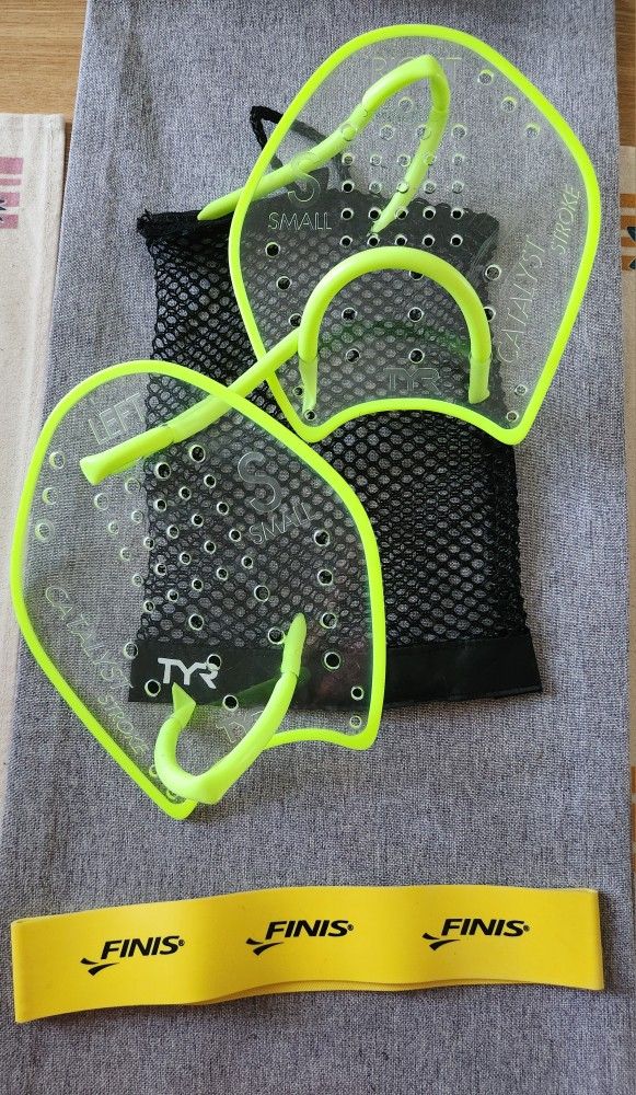 TYR Swim Training Paddles And FINIS Ankle Pulling Ankle Strap Band