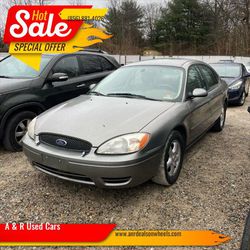 2004 Ford Taurus