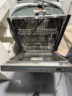 Dishwasher FRIGIDAIRE