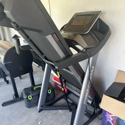Proform Pro 5000 Treadmill 