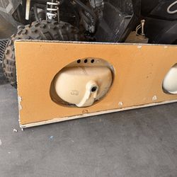 Double sink bathroom countertop