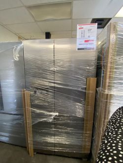 Frigidaire FRSS26L3AF Refrigerator