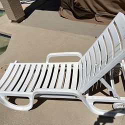 White Pool Chair 