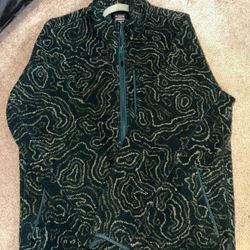 Brand New Duluth AK Gear Women’s Sweater 