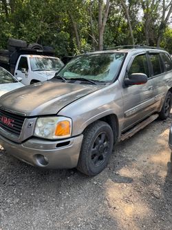 For Parts 2005 GMC Envoy Parting Out