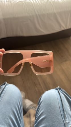 Oversize Dior sunglasses🔥