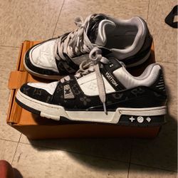 Louis Vuitton Sneaker 