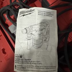 1 3/4 Rotary Hammer Drill Milwaukee 