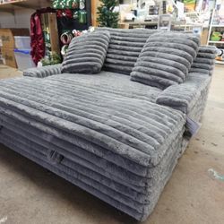 Thomasville Wills Oversized Fabric Chair Sofa Couch w/ Ottoman