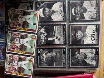 Lot of sports cards