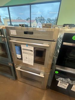Thermador Stainless Steel Double Wall Oven with WiFi