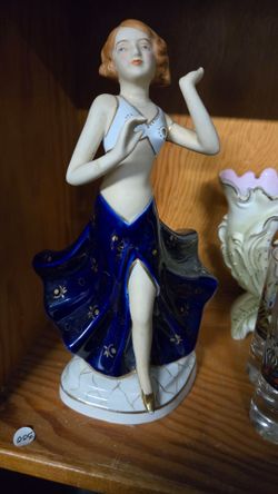 Art Deco Vintage figurine