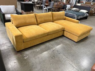 JOYBIRD Holt Modern L-Shaped Sofa with Chaise Lounge in Harper Amber Gold Stain-Resistant Chenille