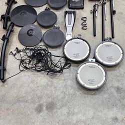 Roland TD-11 V Electric Drum Set-Full Mesh And Free SD5K set