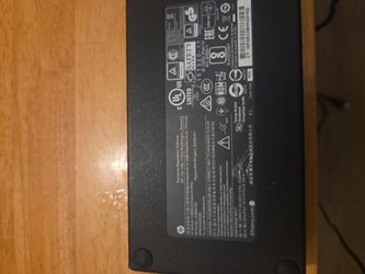 HP 200W AC Power Adapter TPN-CA03