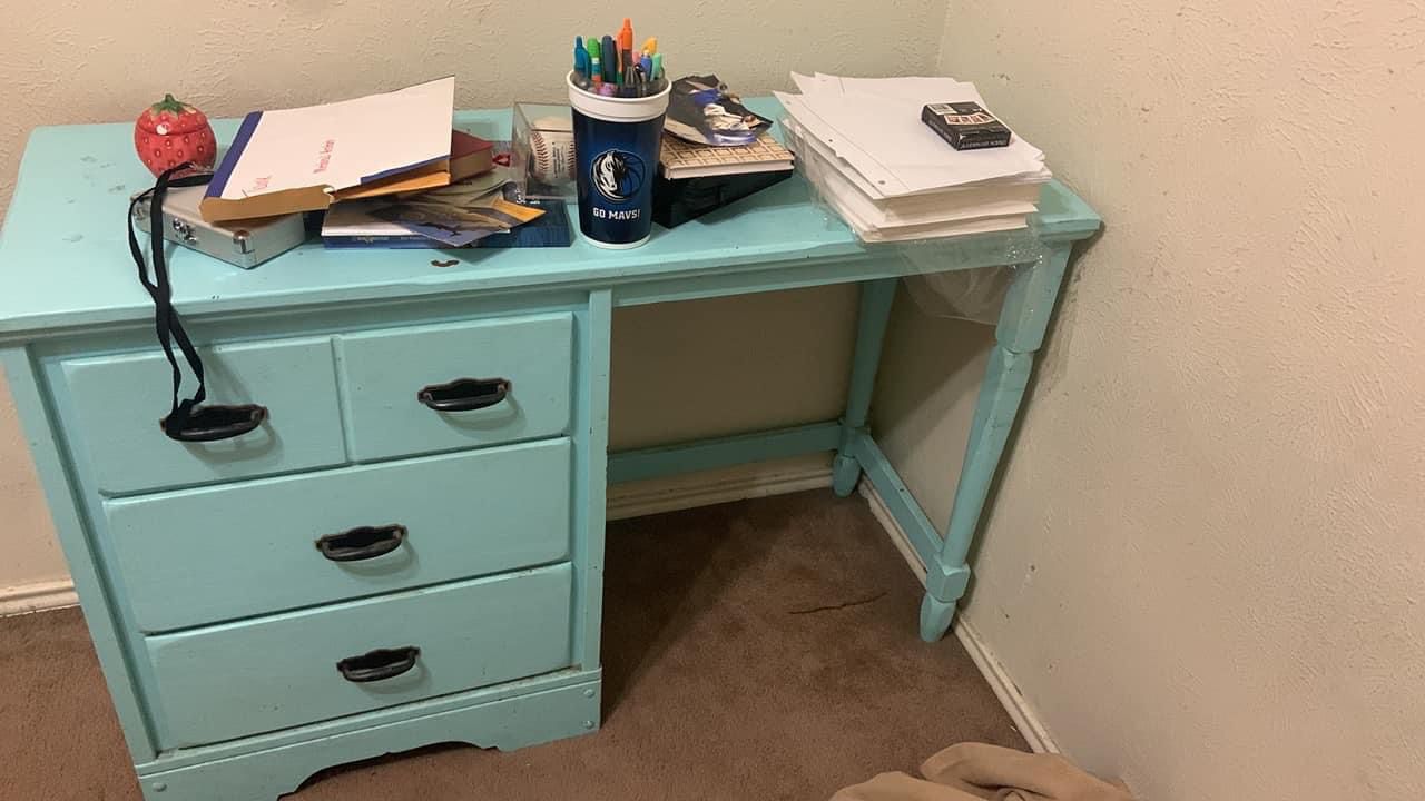 Small Wood Desk With Matching Chair