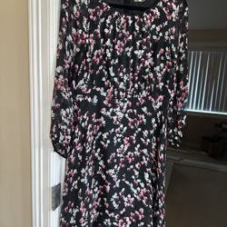100% Silky Dress , Size 6