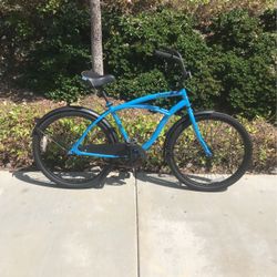 26” Huffy Cranbrook Men’s Blue and Black Beach Cruiser 